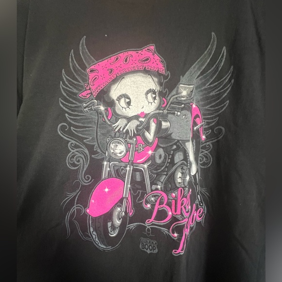 Betty Boop Brisco Brand Graphic Tee Biker Black XL NEW - Picture 2 of 6